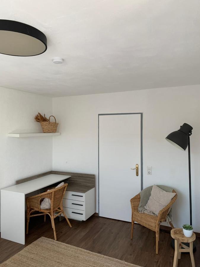 Gemuetliches & Schoenes Apartment Ichenhausen Exterior photo